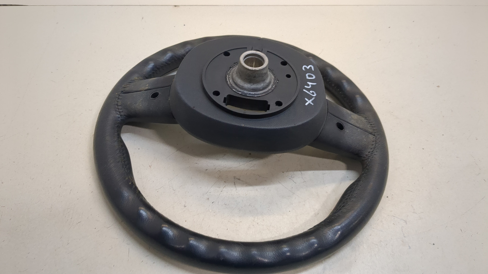 Рулевое колесо (руль)