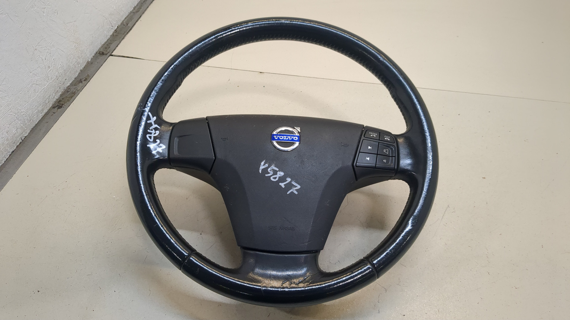 Рулевое колесо (руль)