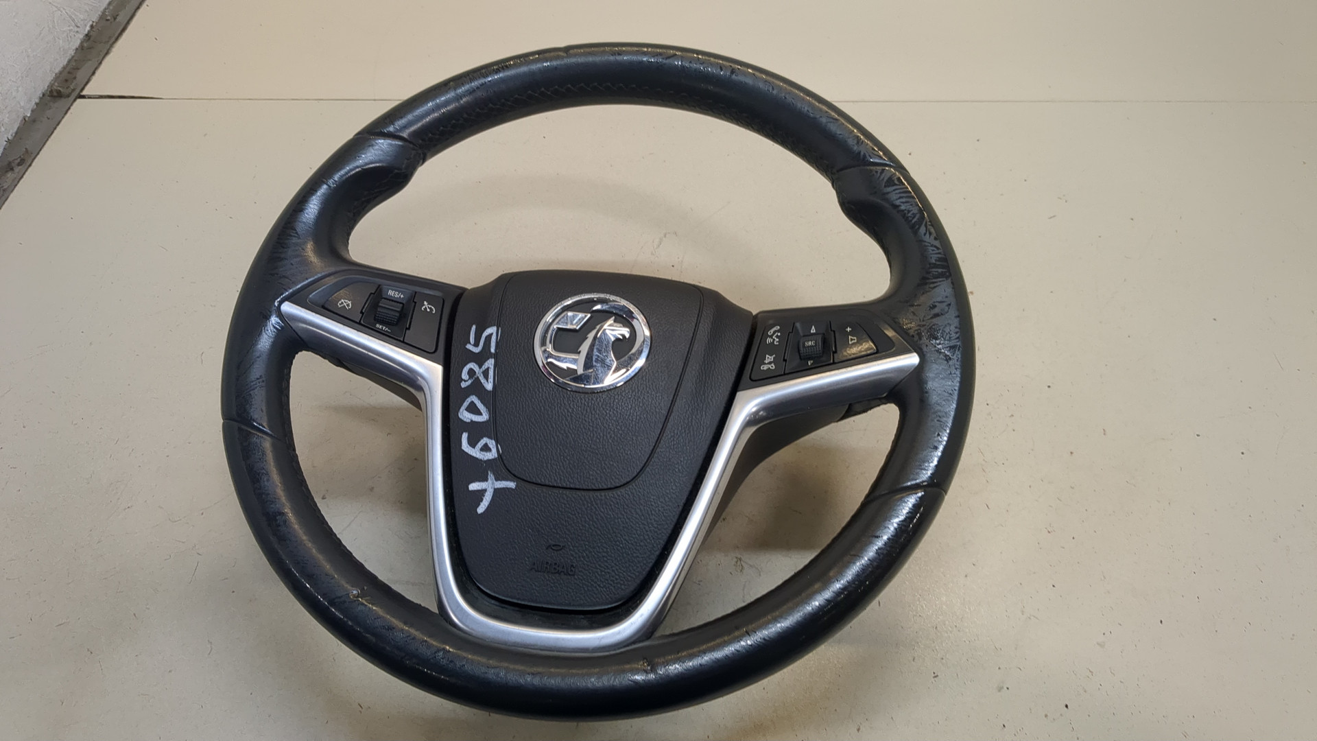 Рулевое колесо (руль)