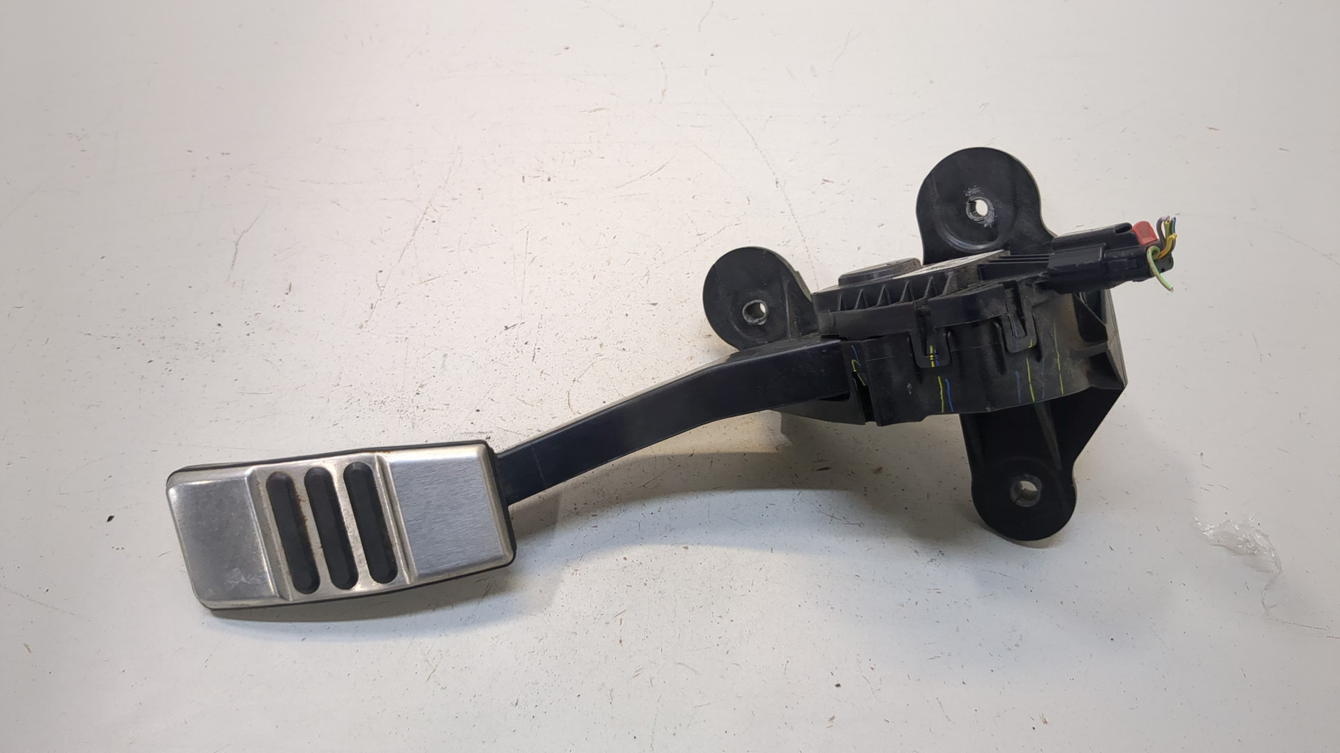 Педаль газа