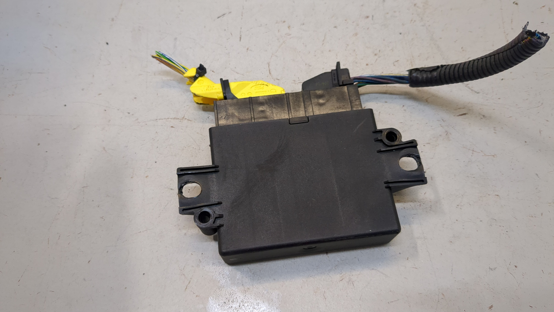 Блок управления парктрониками