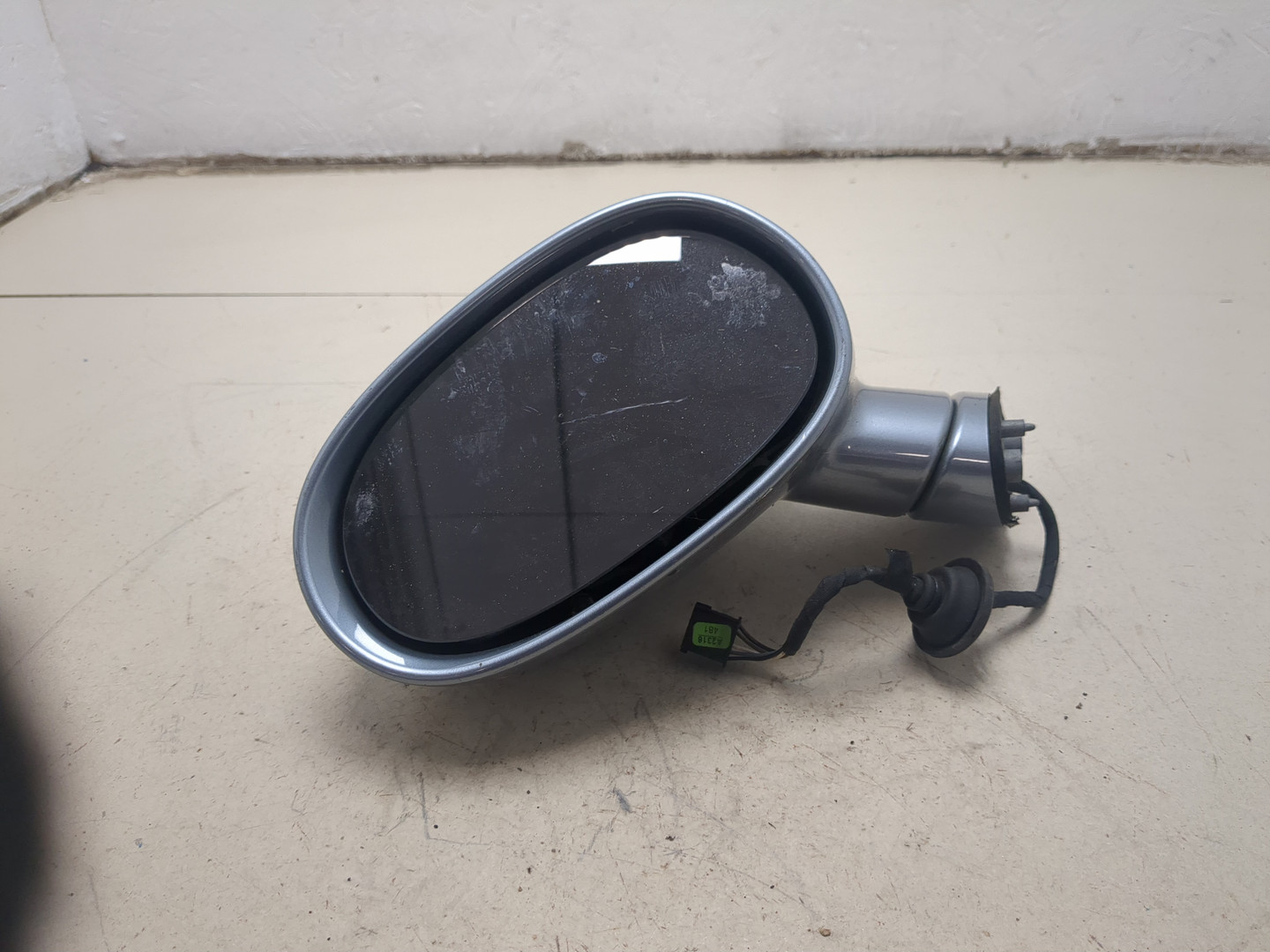 Зеркало левое электрическое