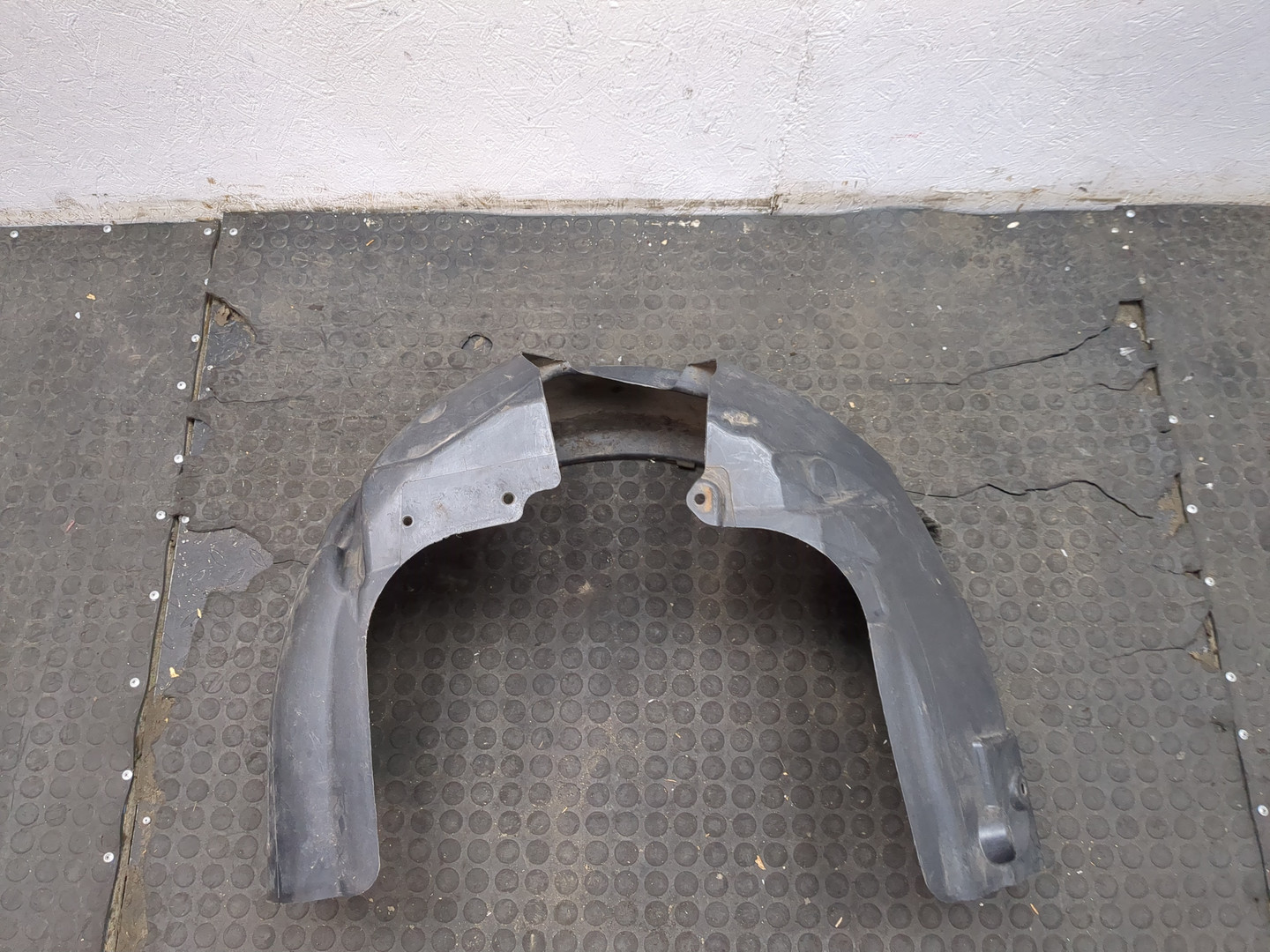 Локер передний правый