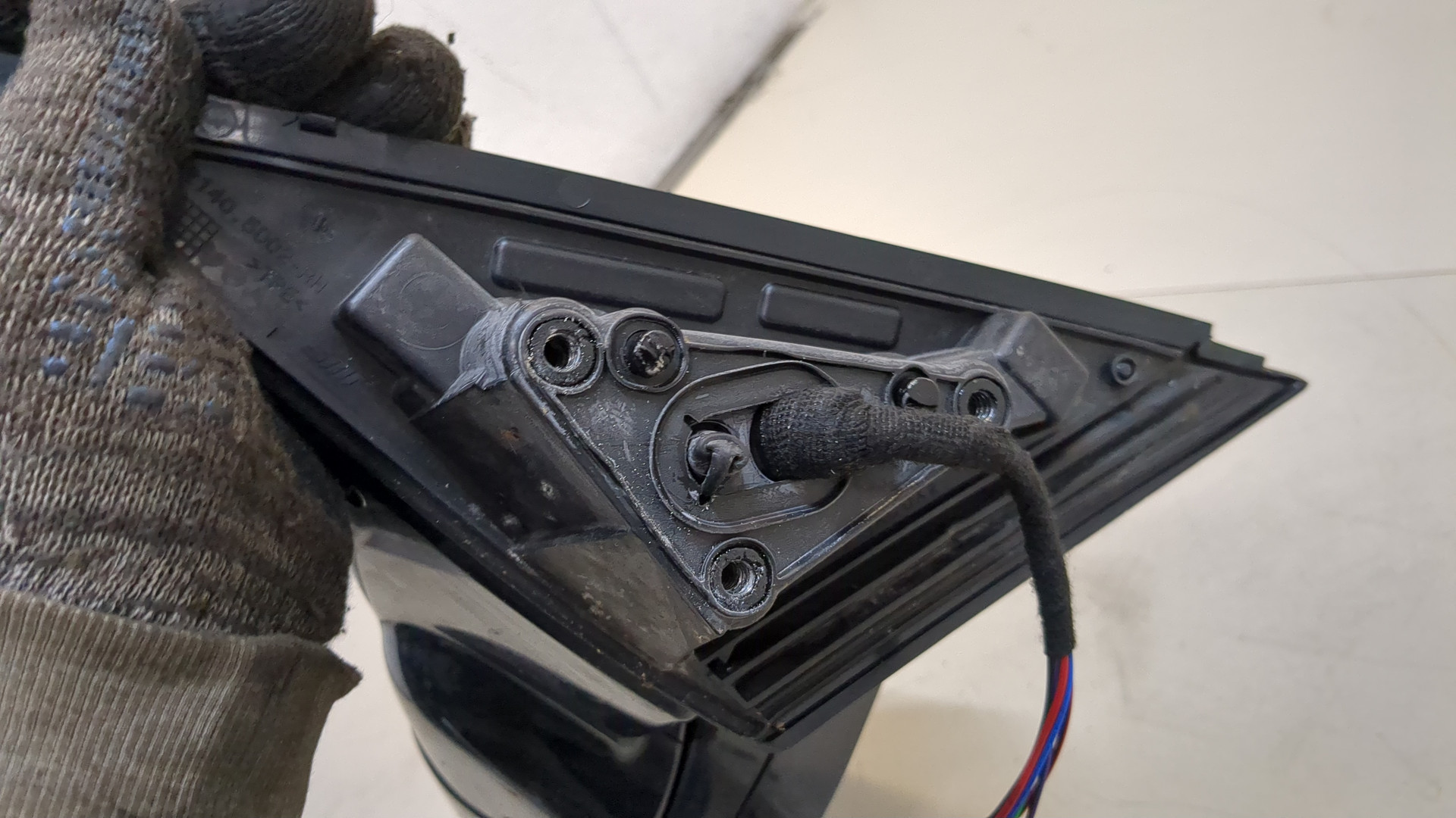 Зеркало правое электрическое