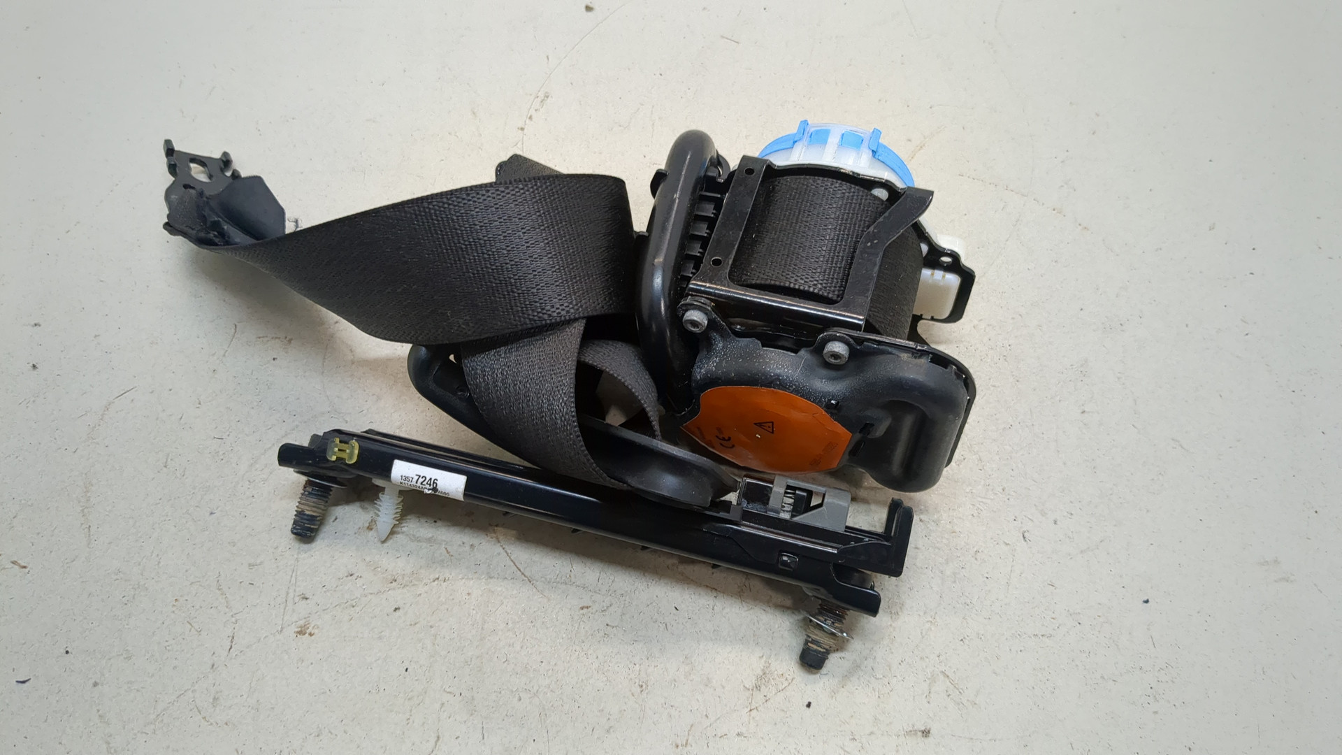 Ремень безопасности