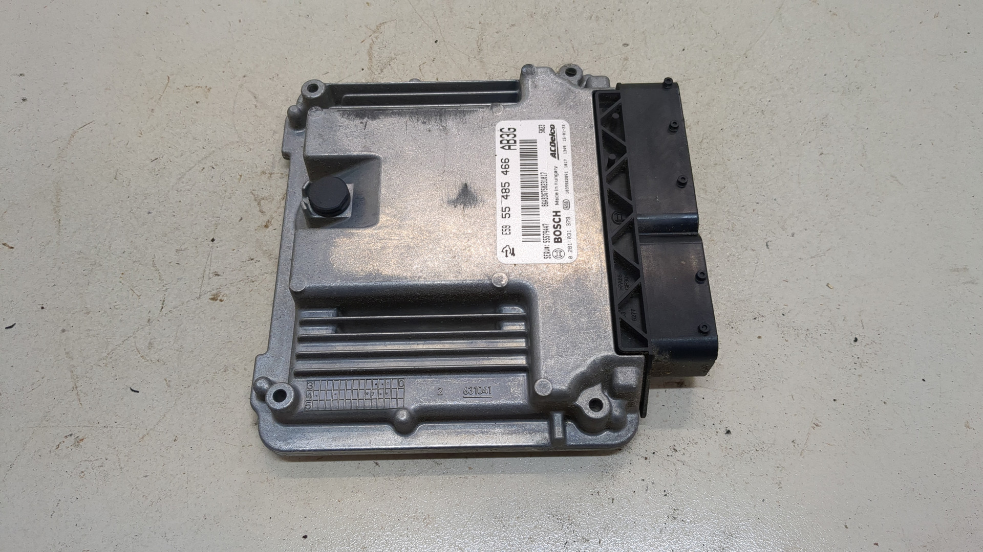 Блок управления двигателем