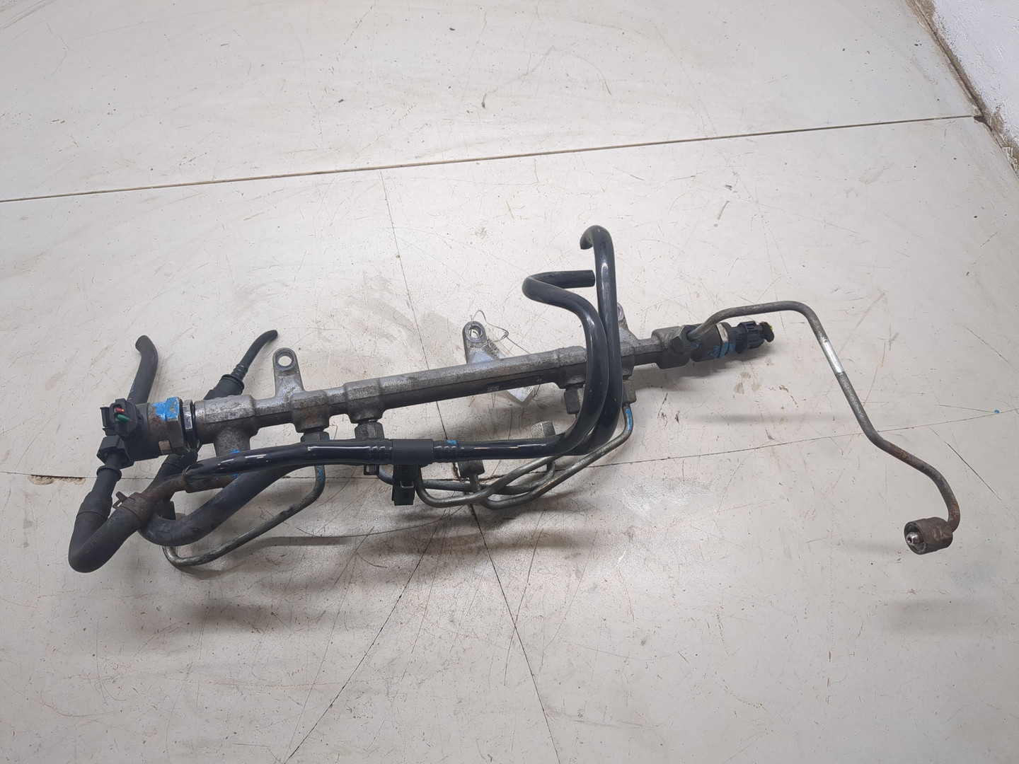 Рейка топливная (рампа)