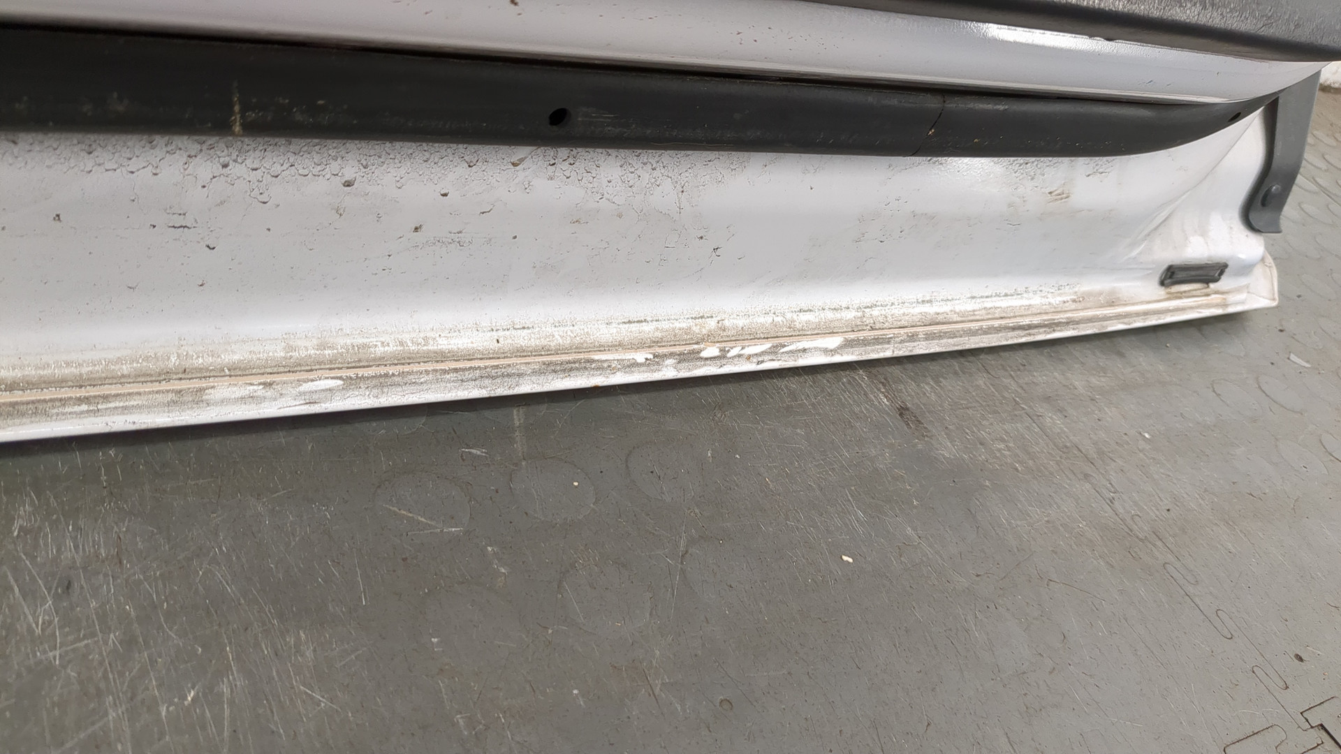 Дверь передняя левая