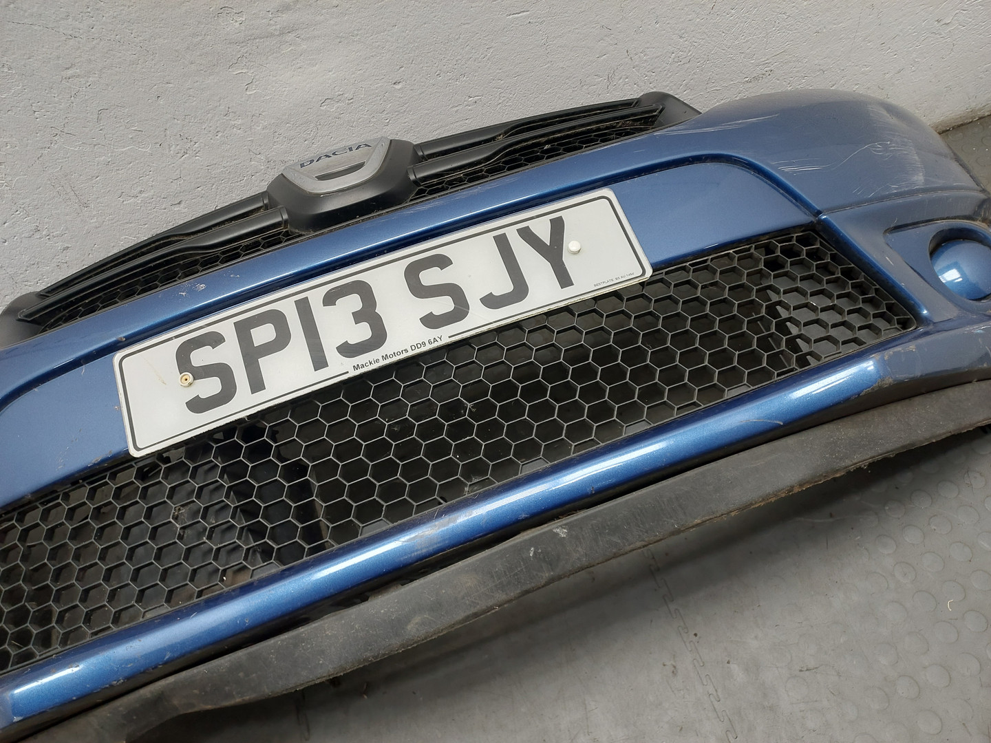 Бампер передний