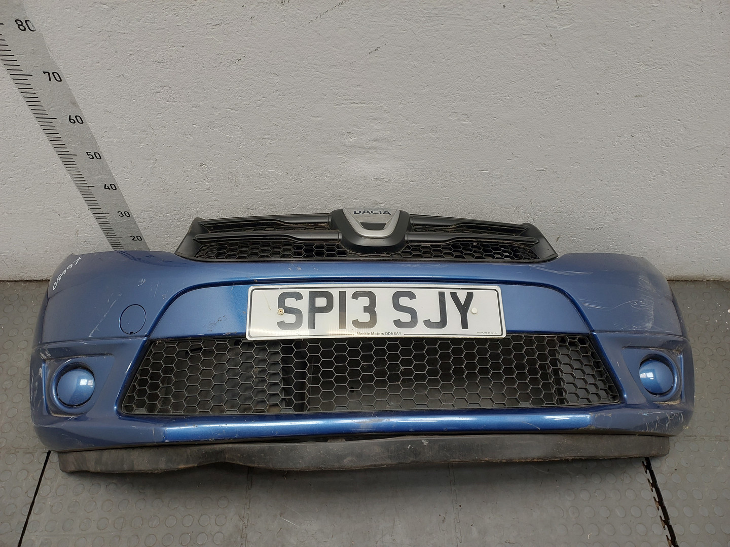 Бампер передний