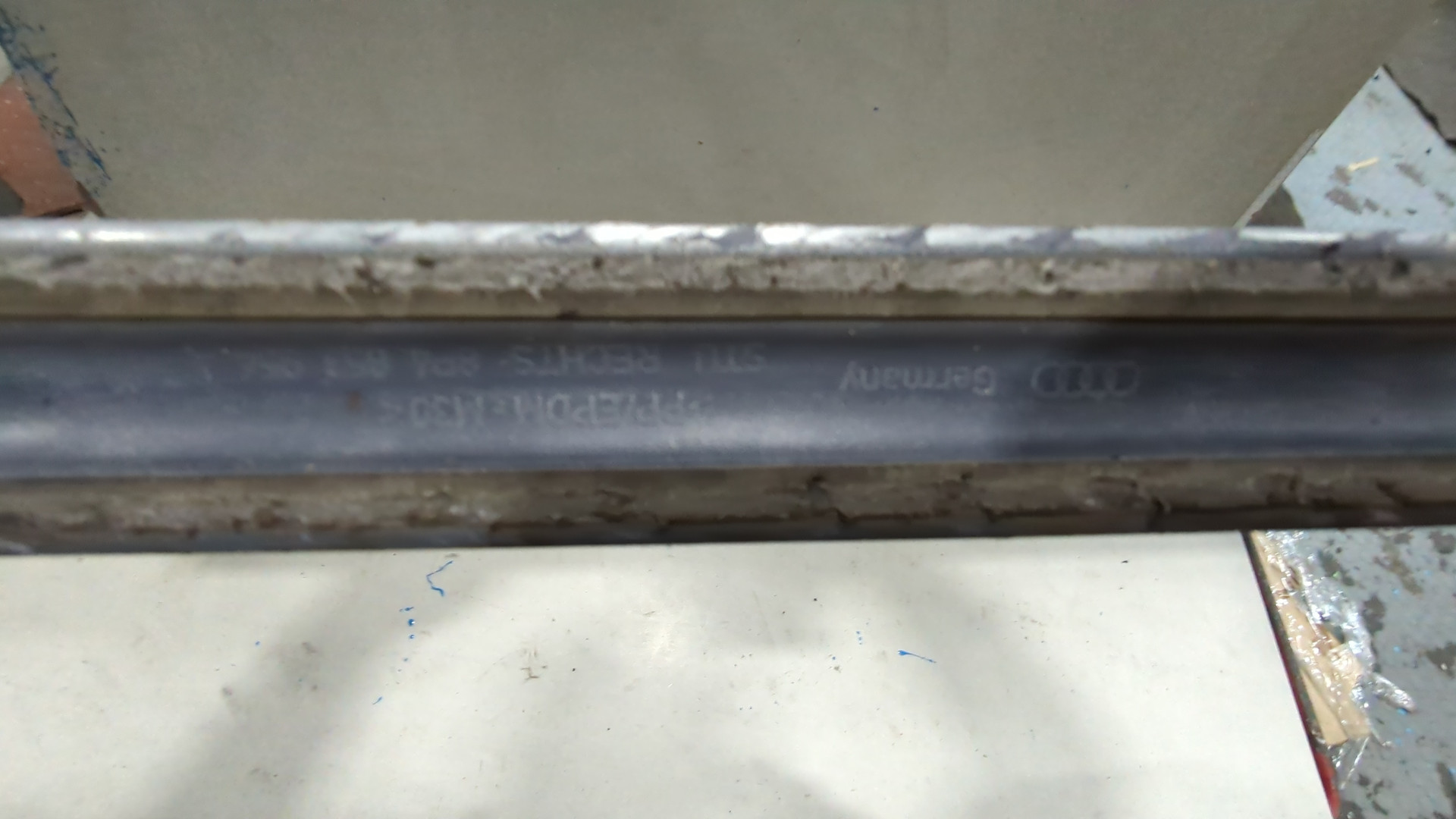 Молдинг двери