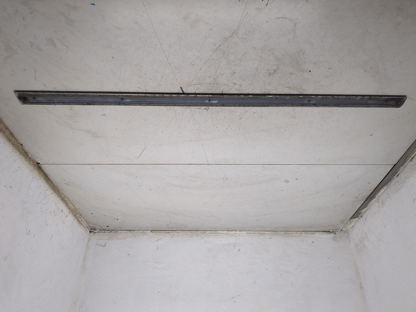 Молдинг двери