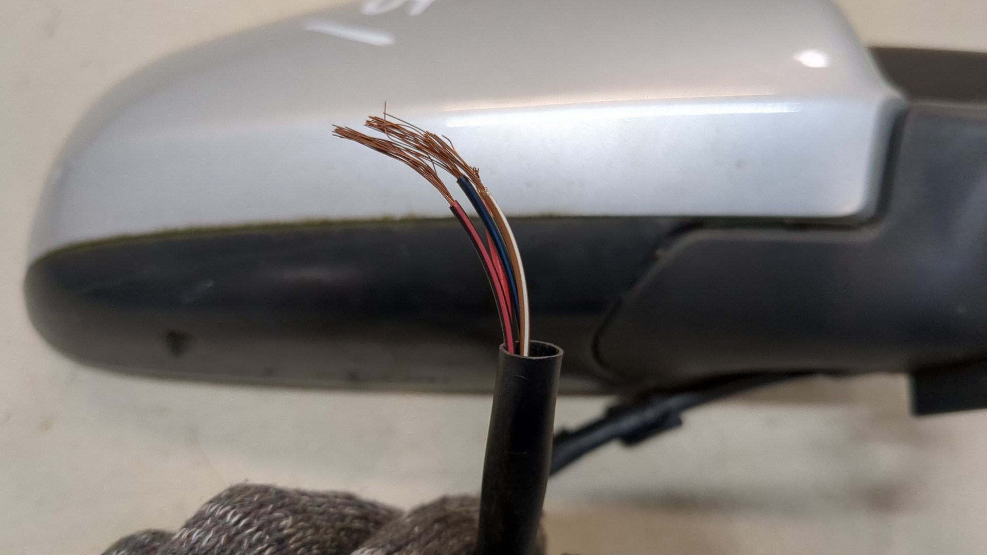 Зеркало правое электрическое