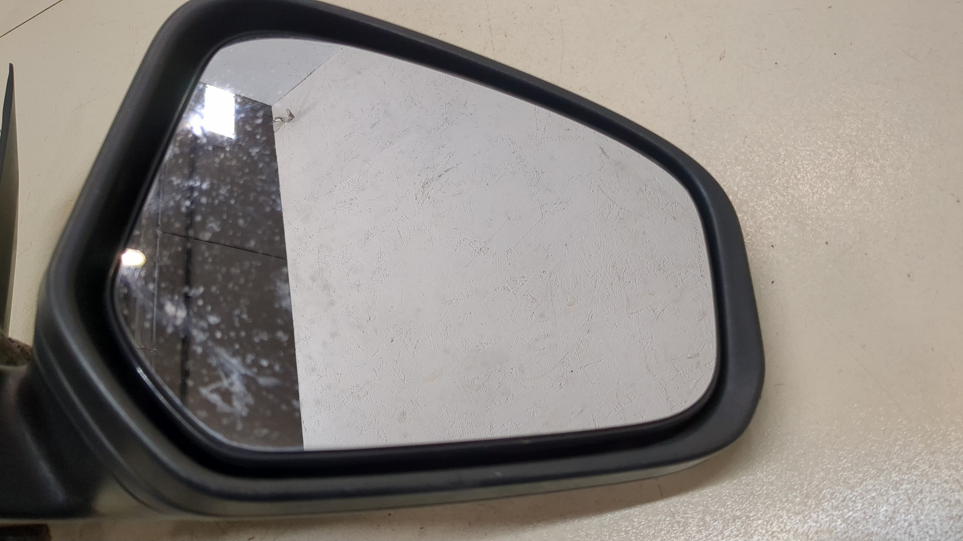 Зеркало правое электрическое