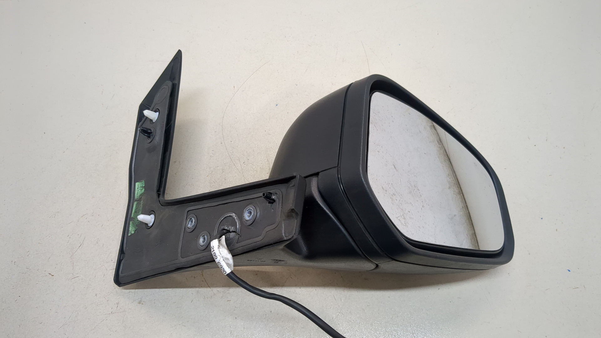 Зеркало правое электрическое