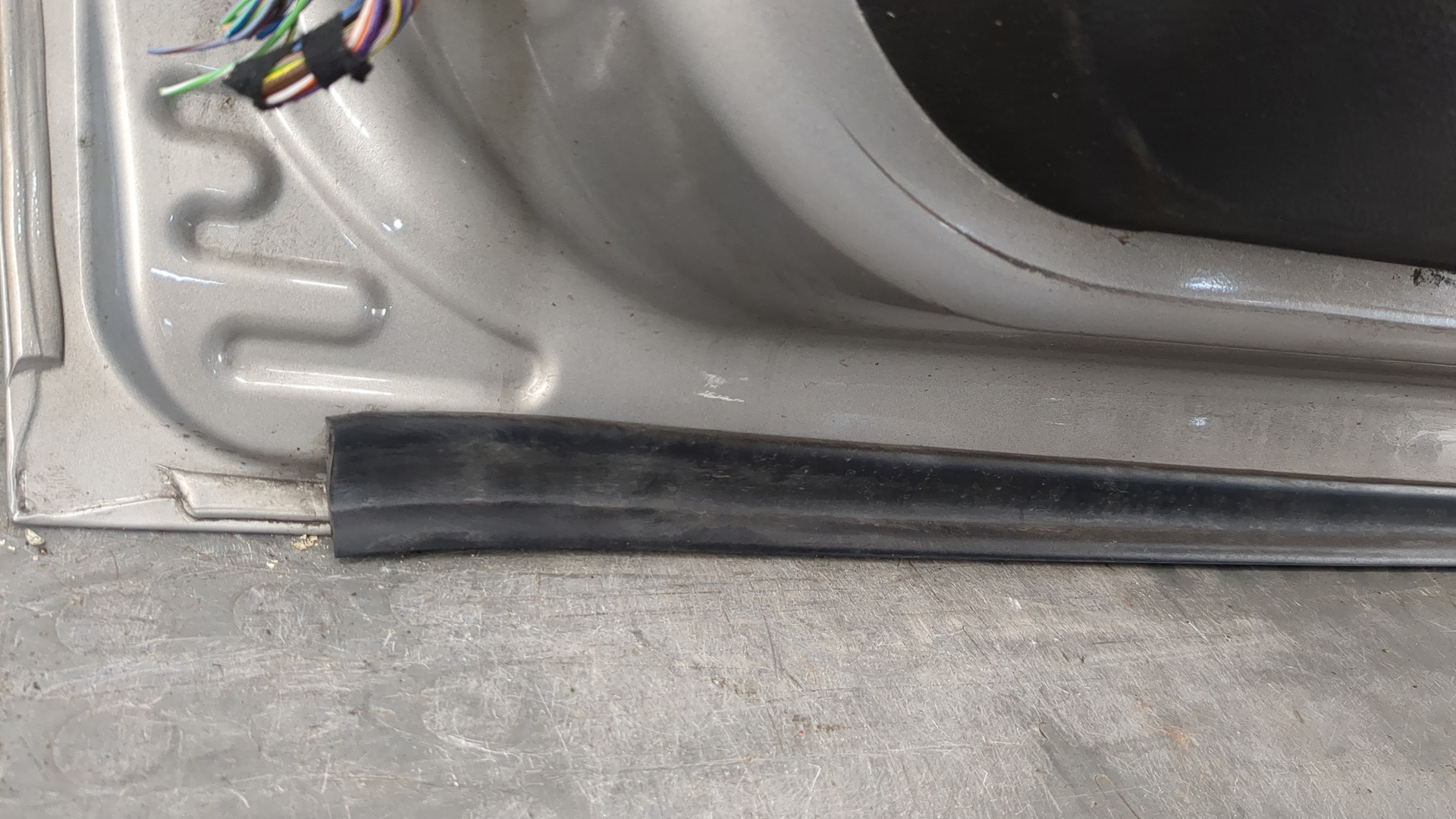 Дверь передняя правая