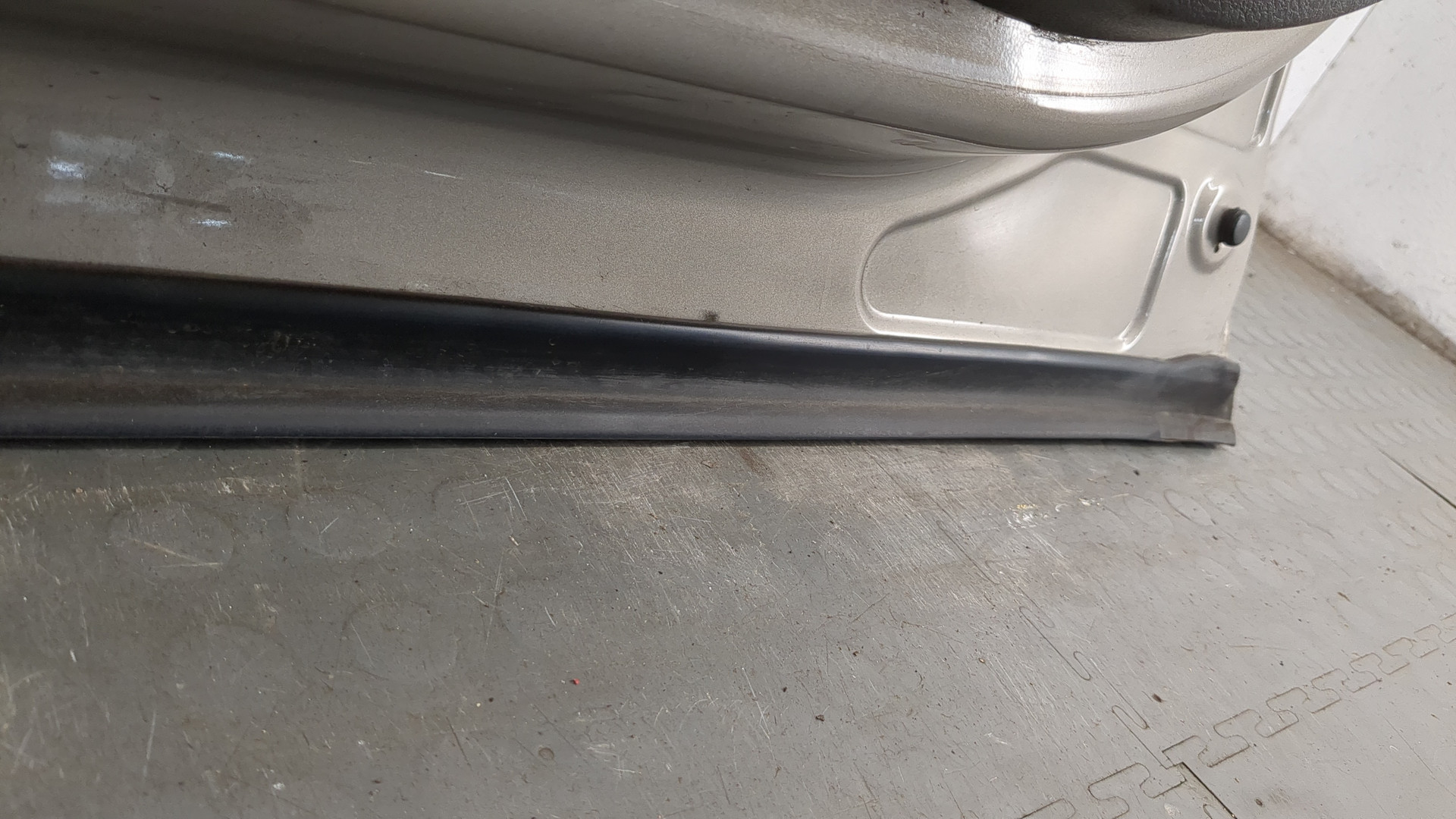 Дверь передняя правая