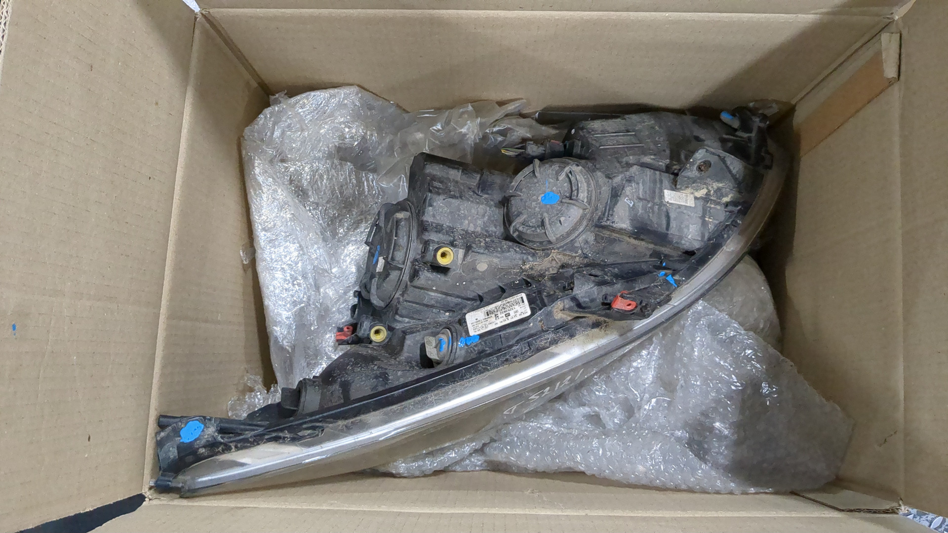 Фара правая