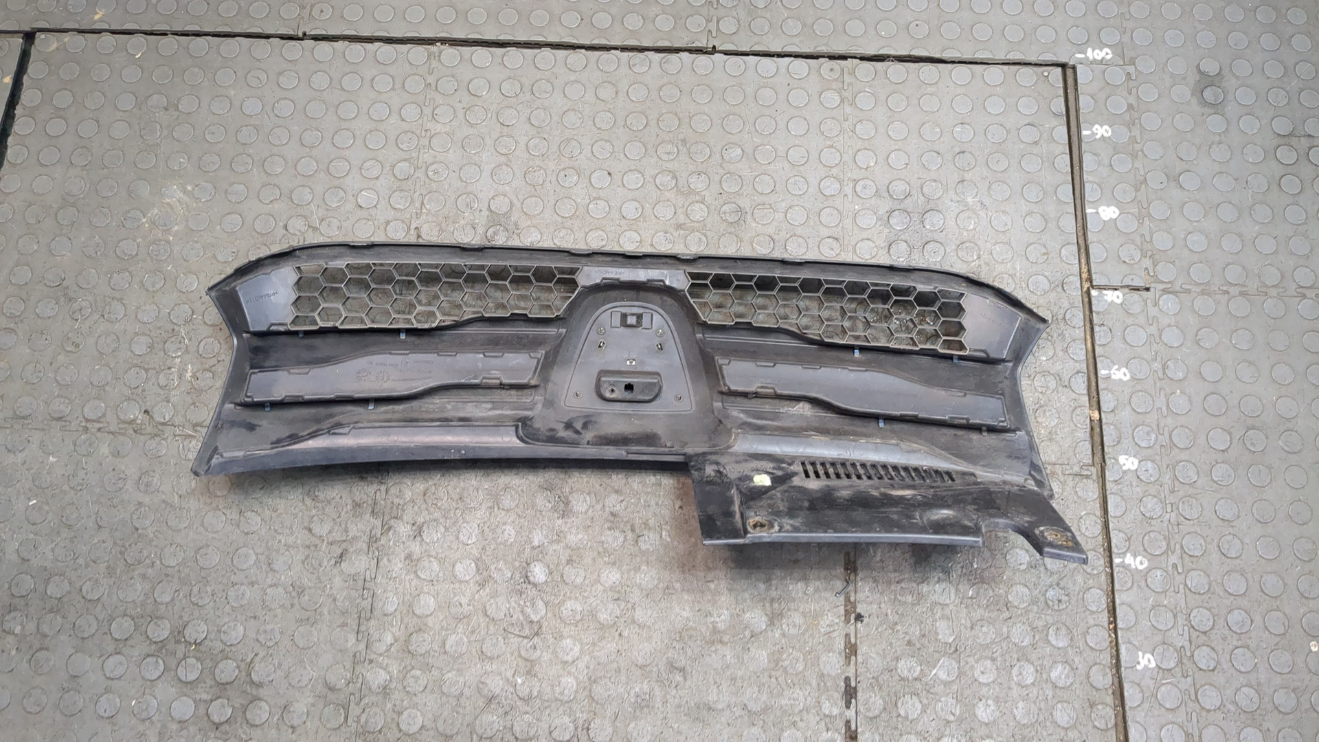 Решетка радиатора