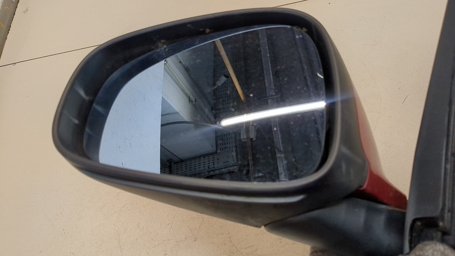 Зеркало левое электрическое