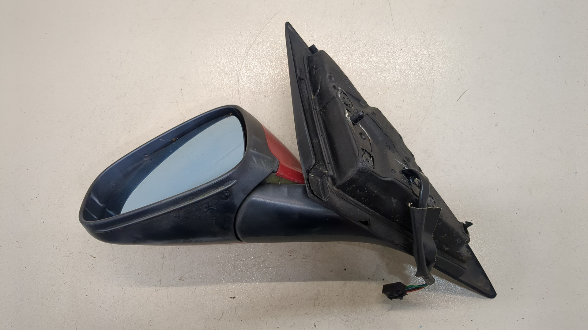 Зеркало левое электрическое