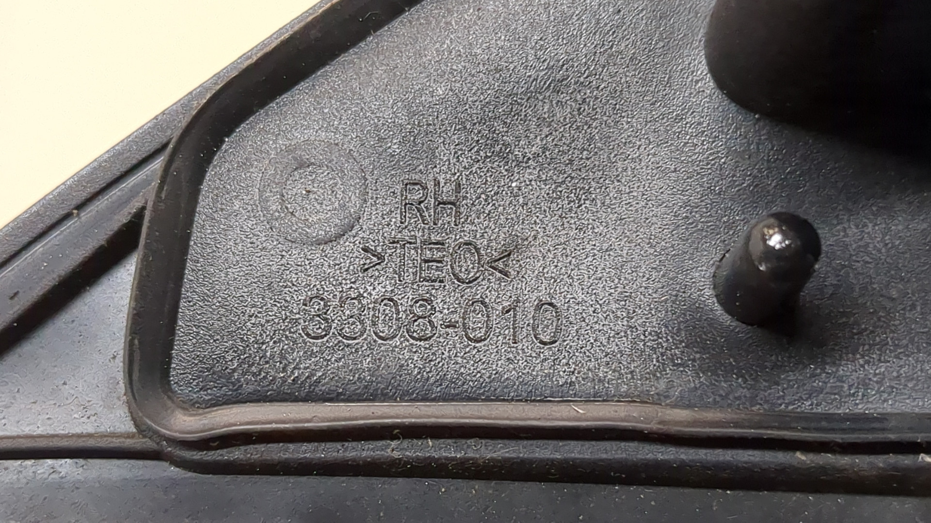 Зеркало правое электрическое