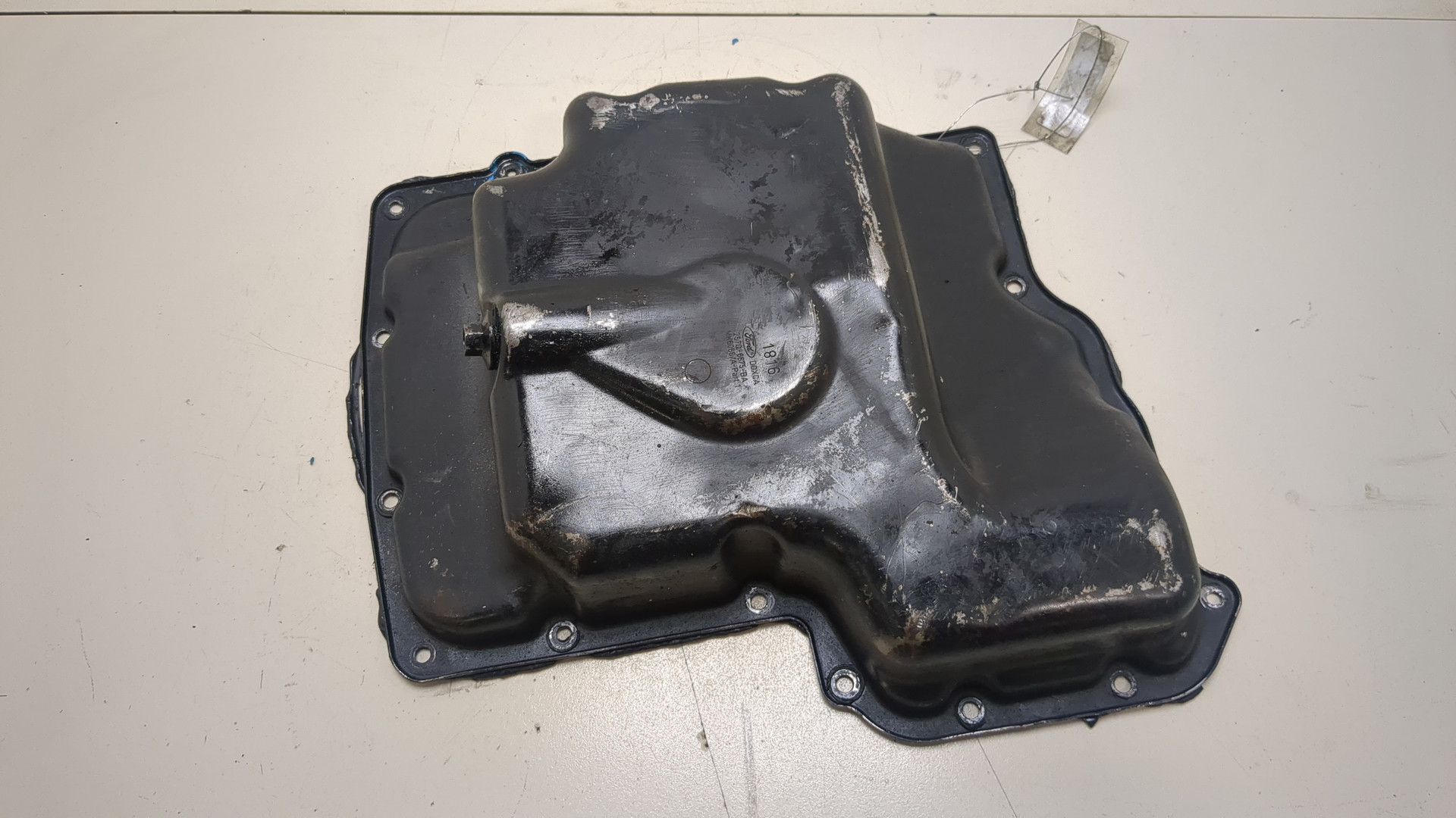 Поддон масляный двигателя (картер)