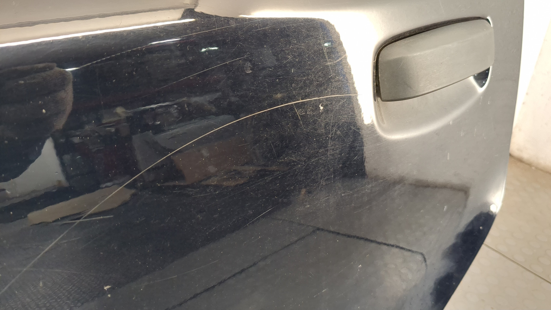 Дверь задняя левая