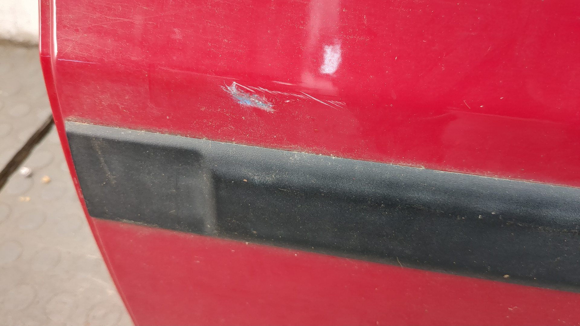 Дверь задняя левая