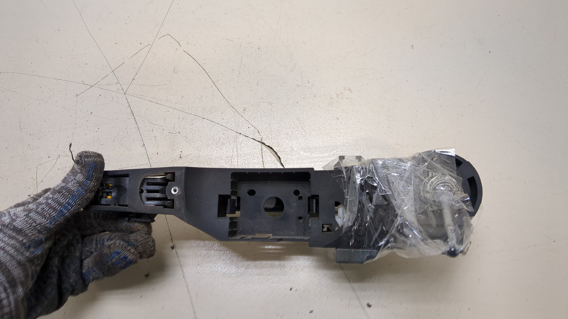 Ручка двери наружная