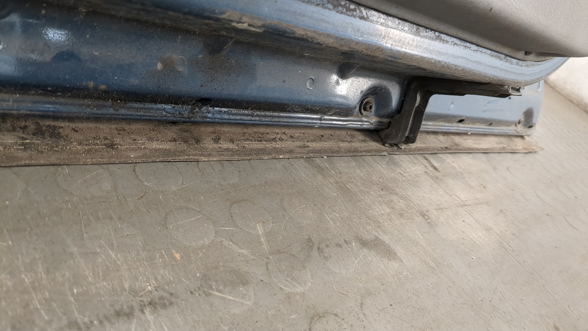 Дверь передняя правая