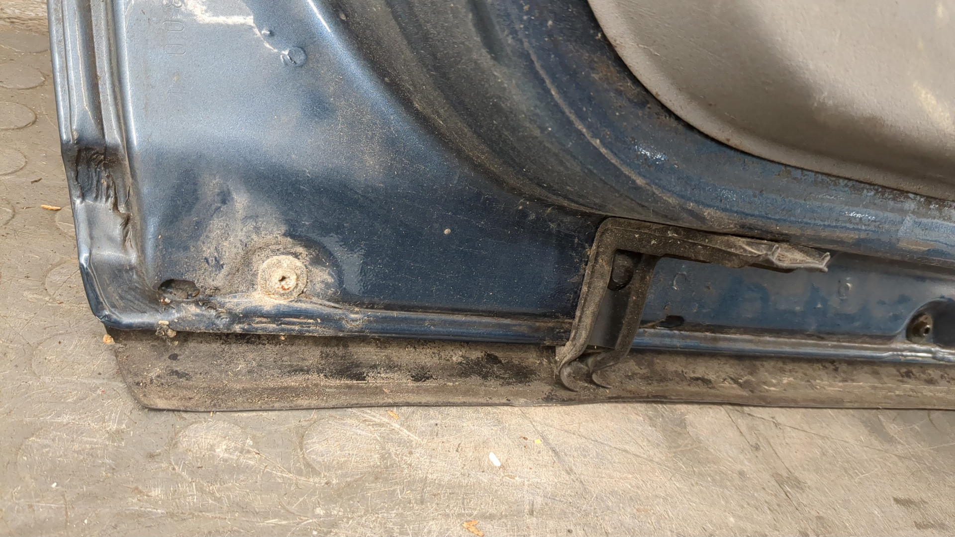 Дверь передняя правая