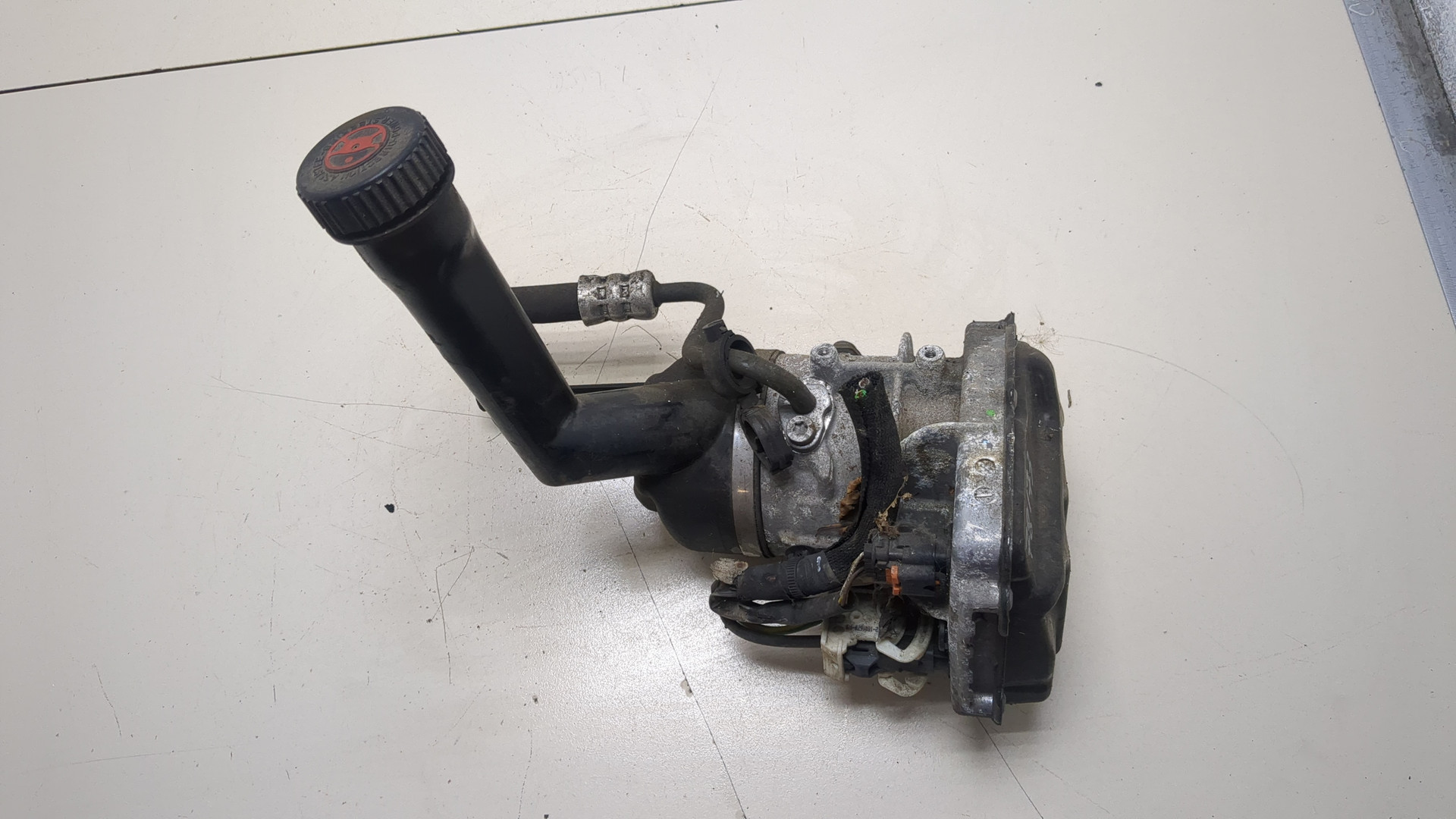 Насос ГУР (гидроусилитель руля)