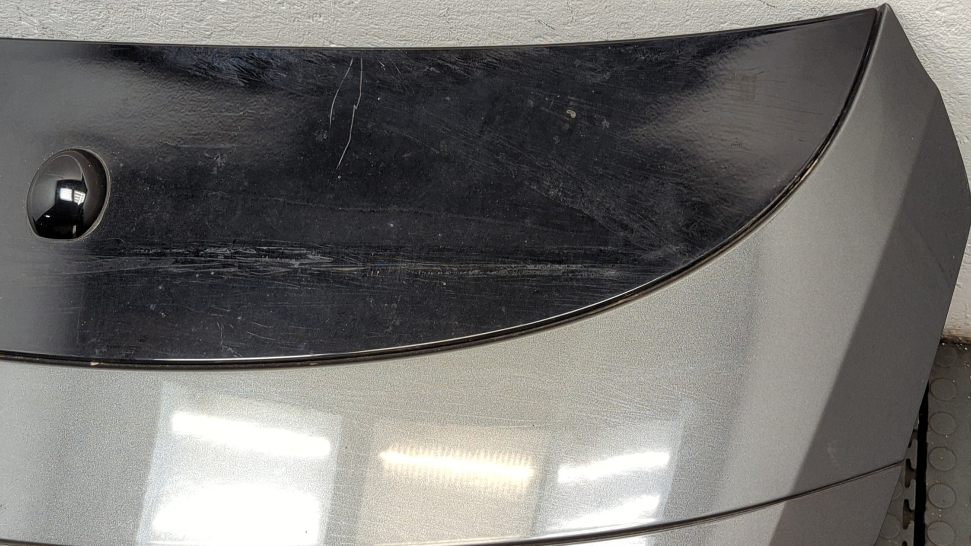 Дверь багажника