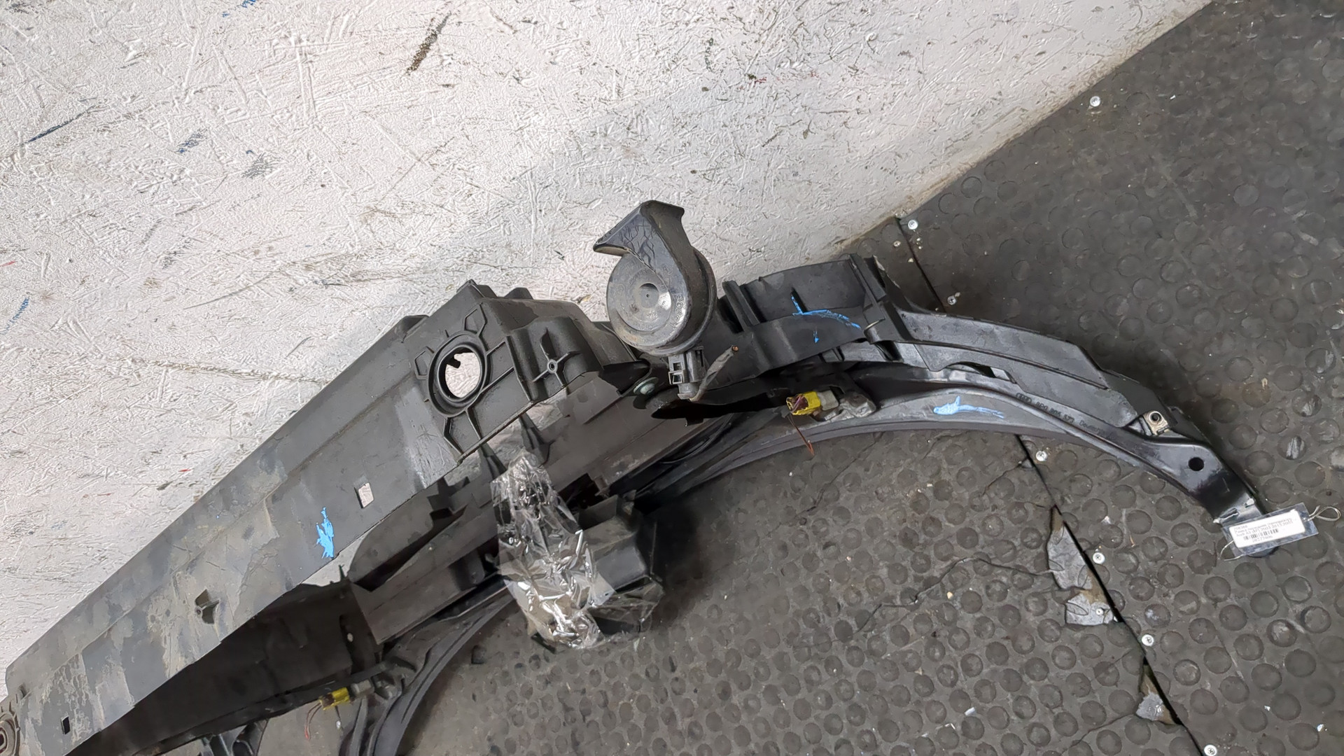 Панель передняя (телевизор)