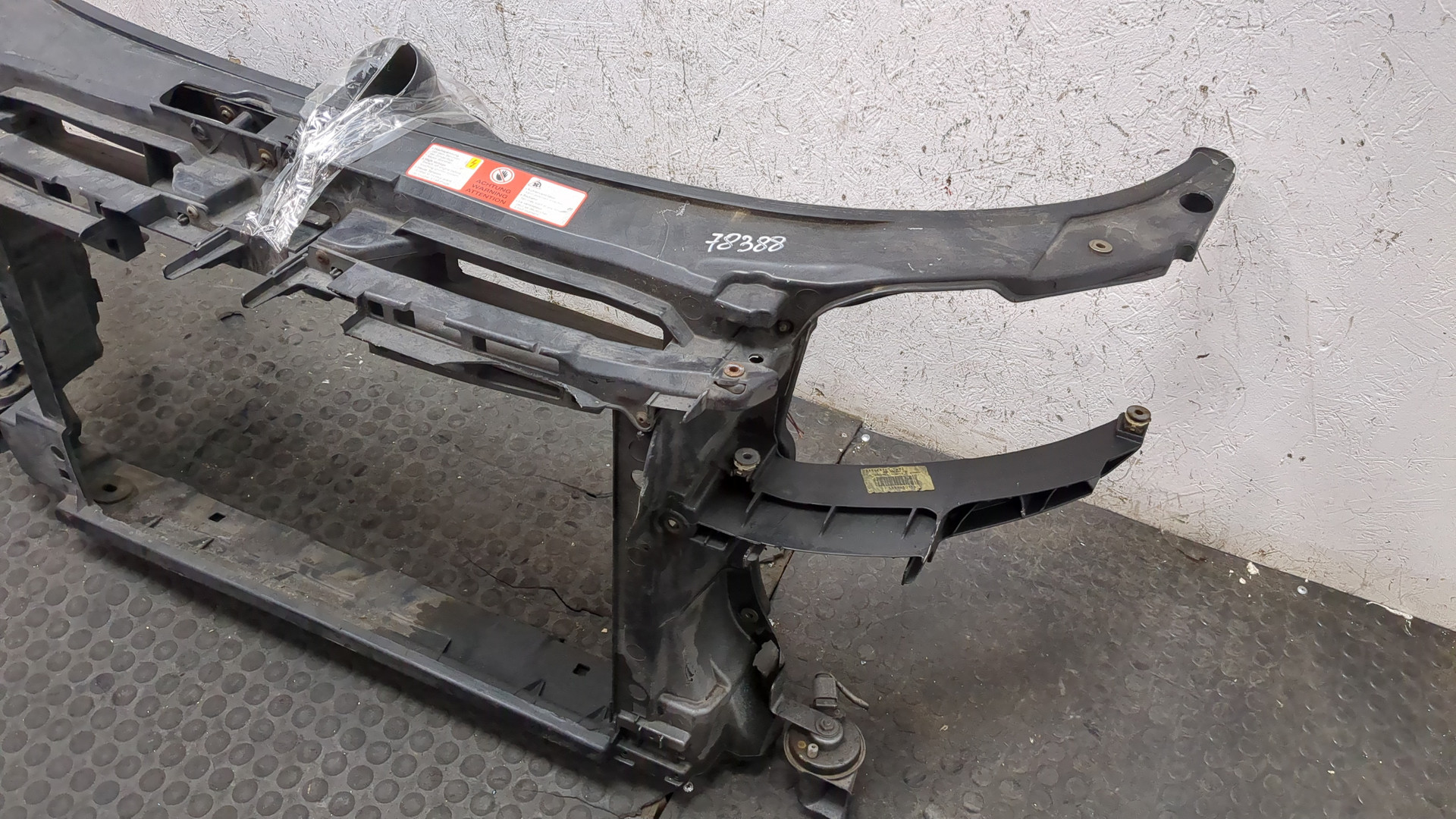 Панель передняя (телевизор)