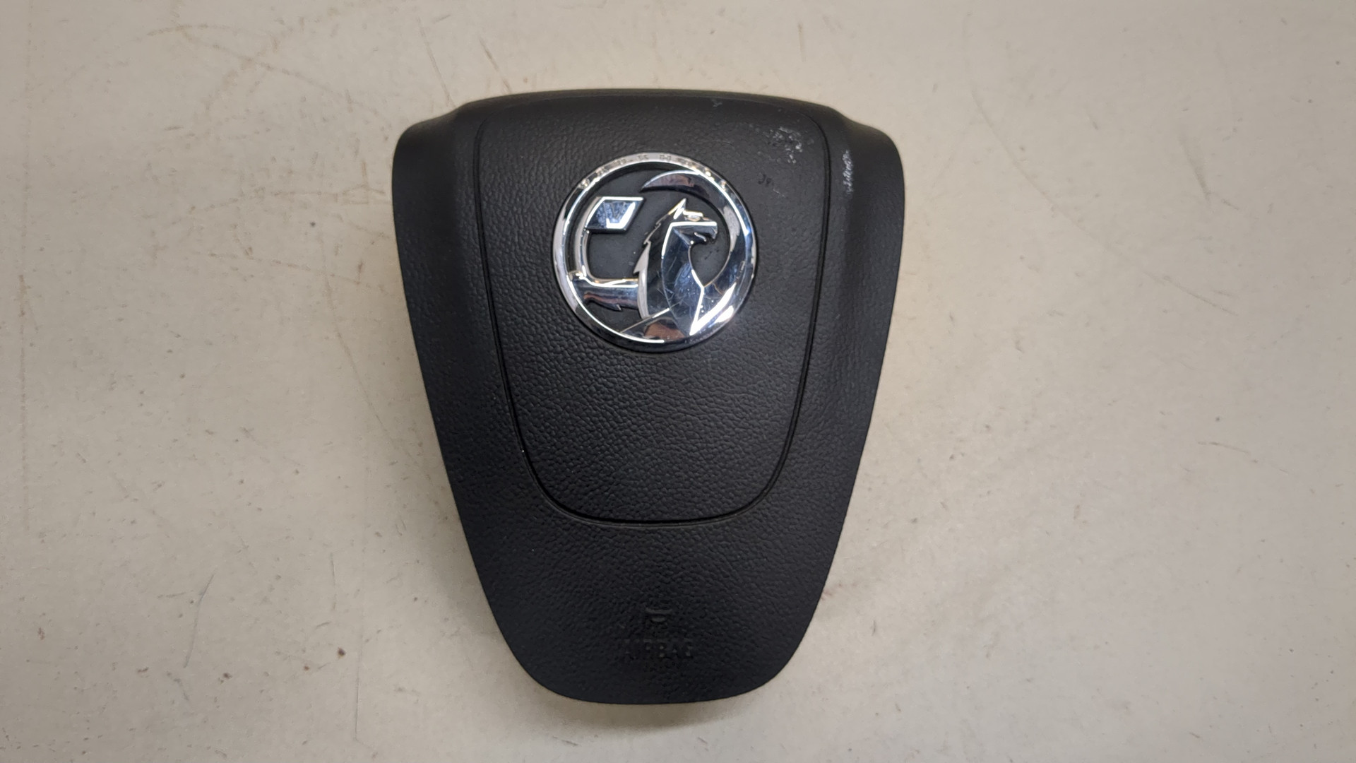 Подушка безопасности в рулевое колесо