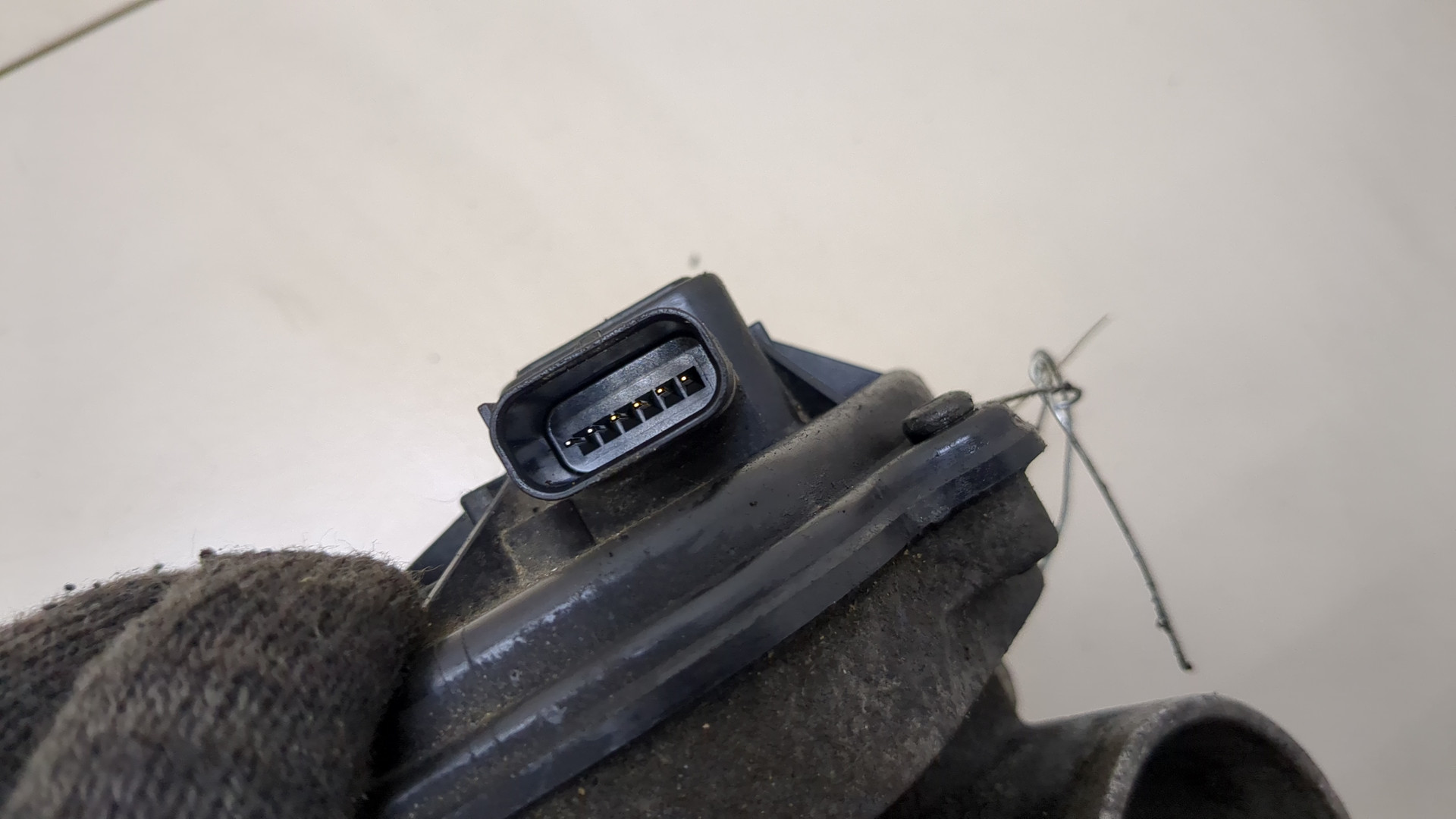 Заслонка дроссельная электрическая