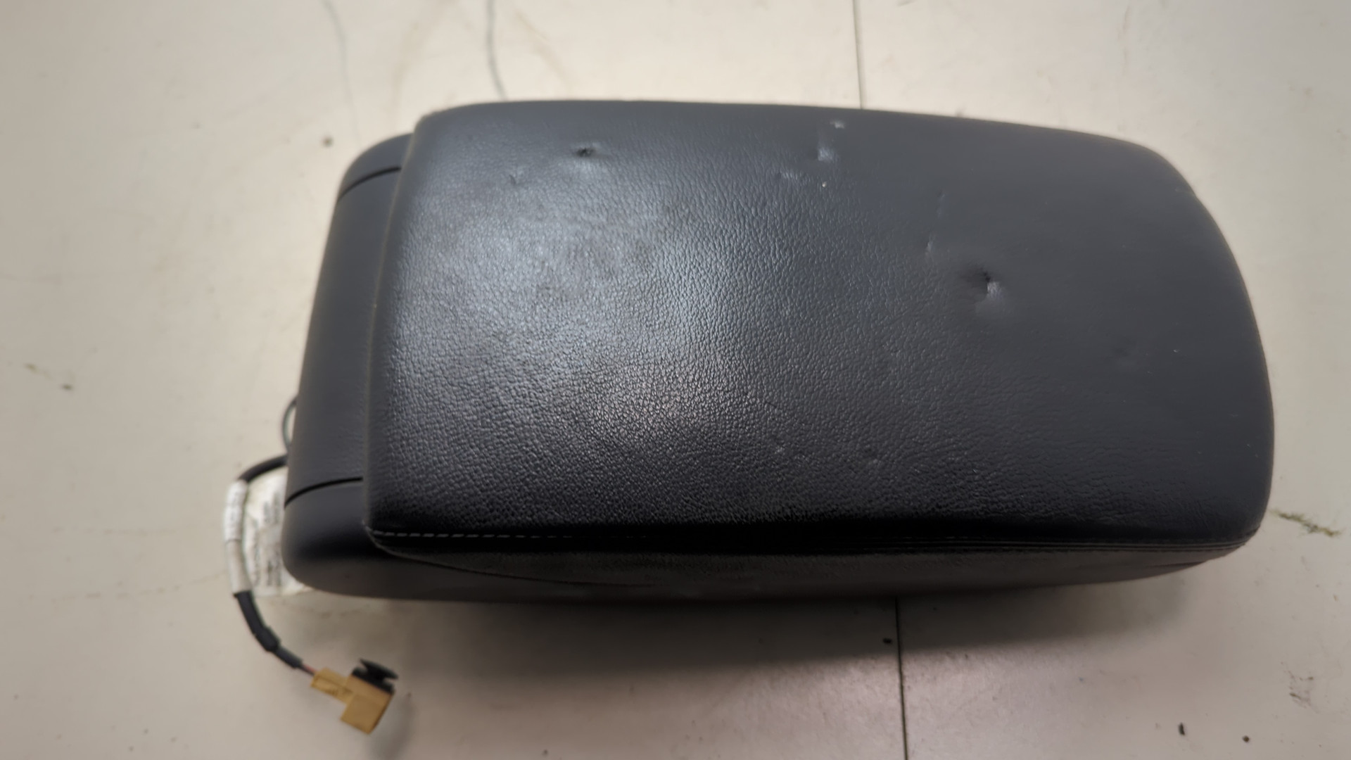 Подлокотник