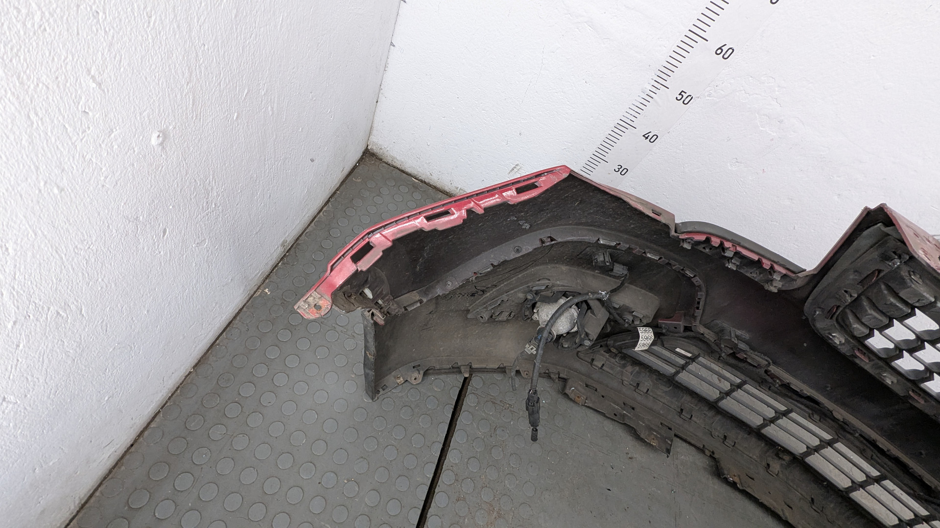 Бампер передний