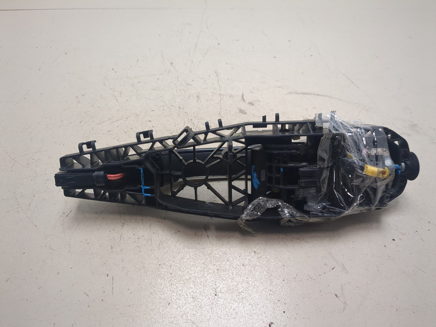 Ручка двери наружная