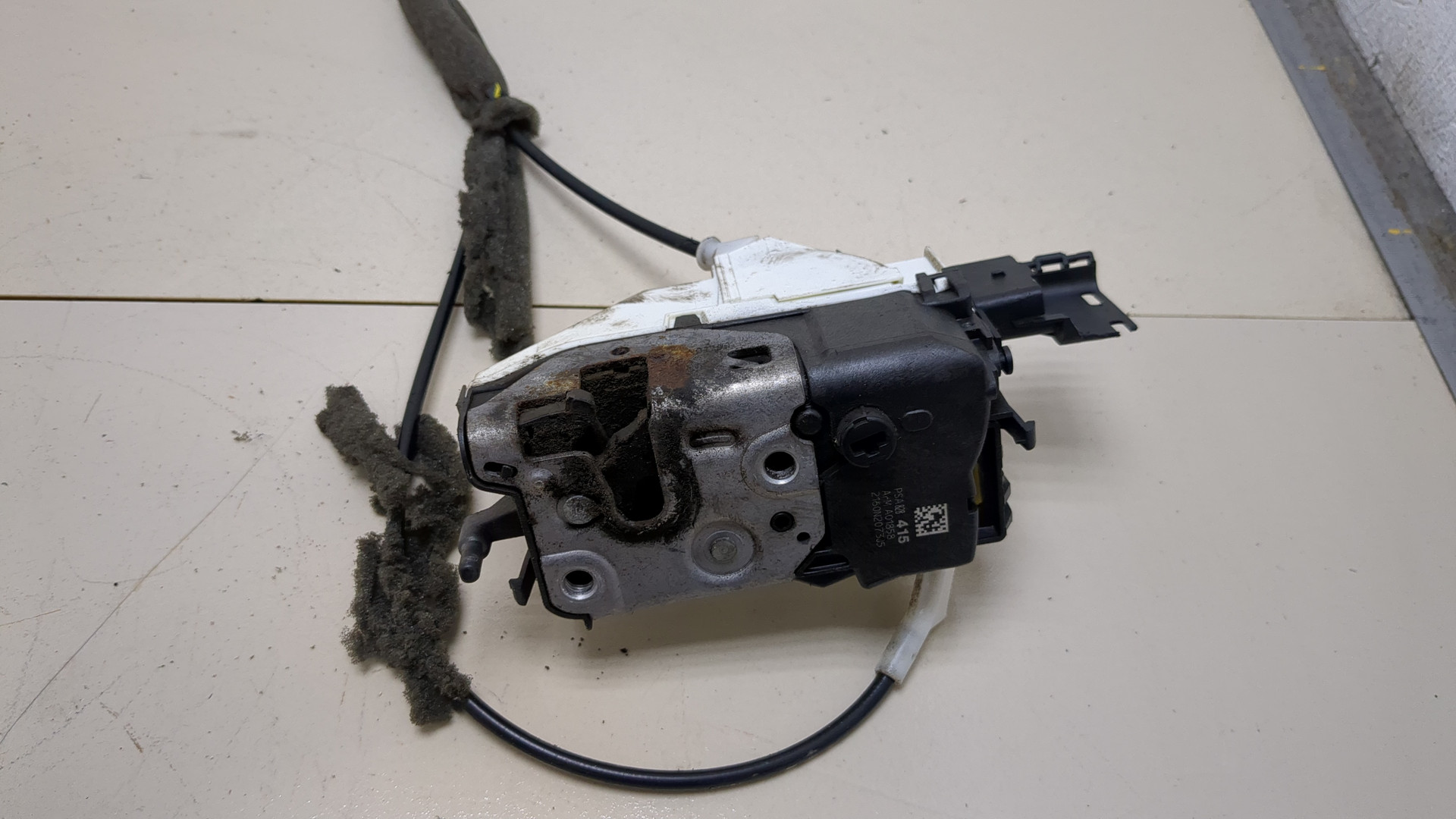 Замок двери сдвижной