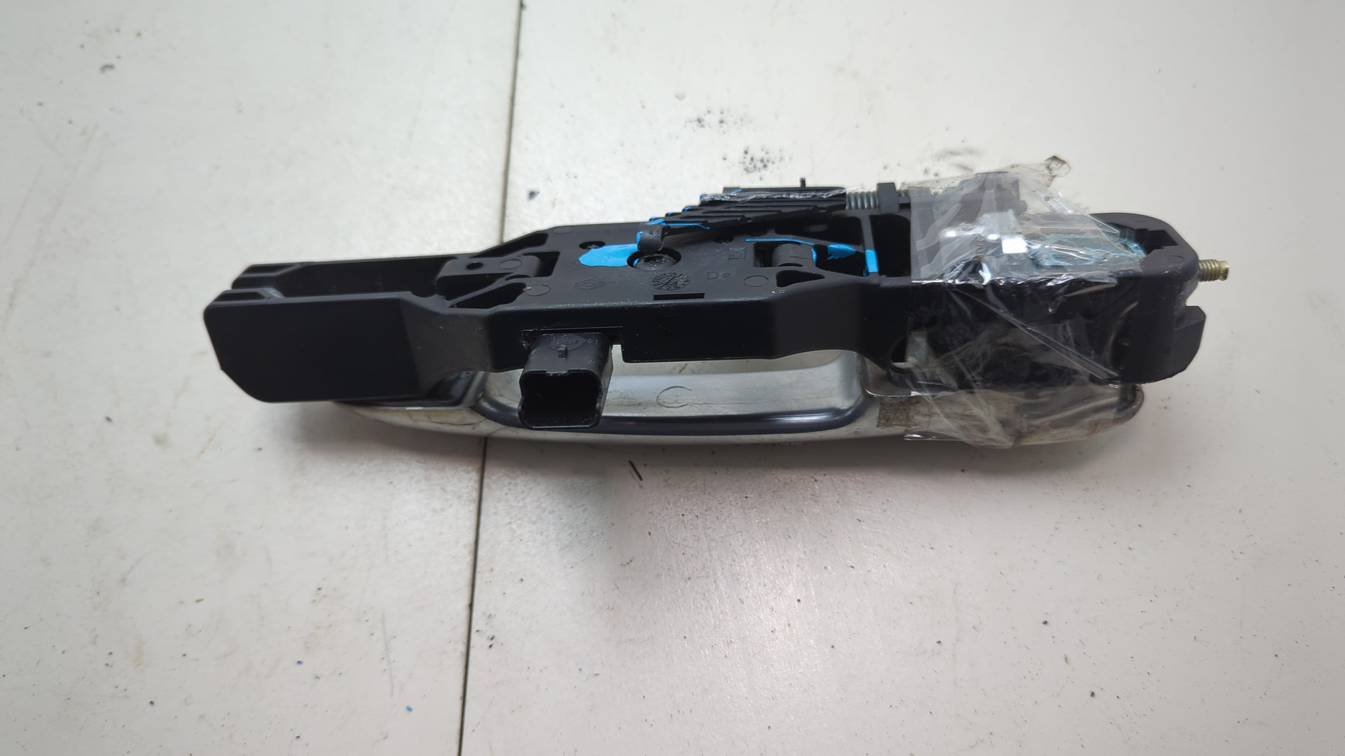 Ручка двери наружная