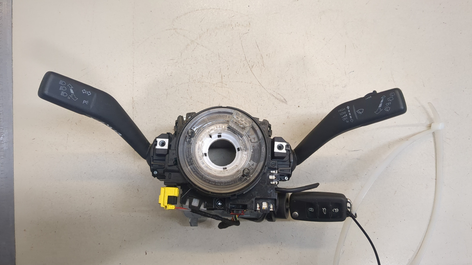 Переключатель подрулевой