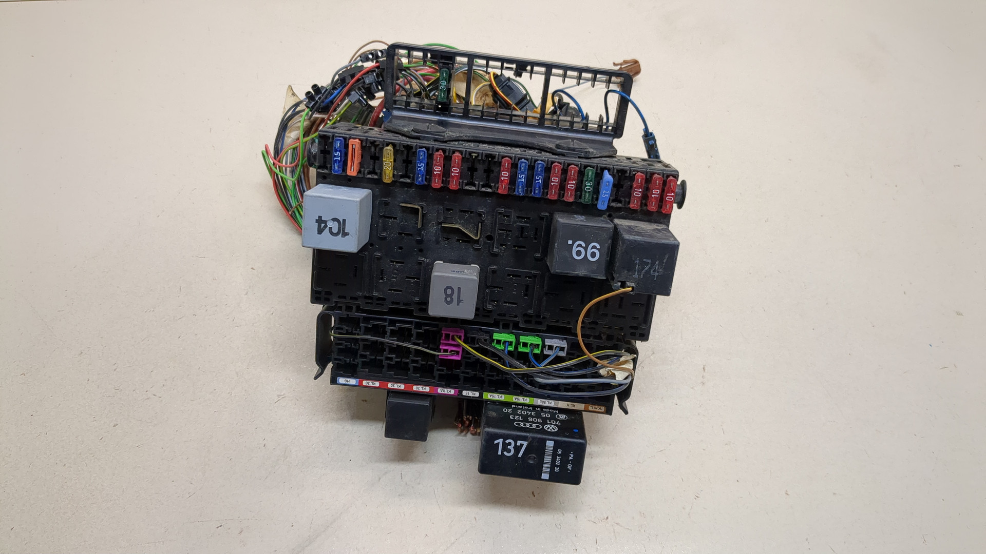 Блок предохранителей