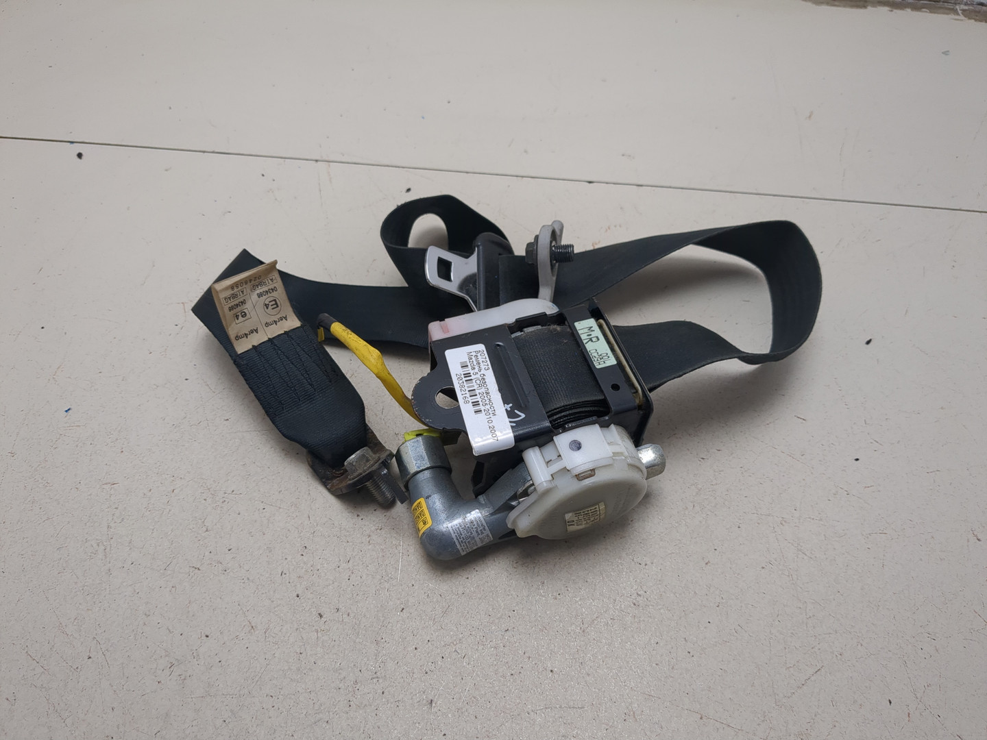 Ремень безопасности