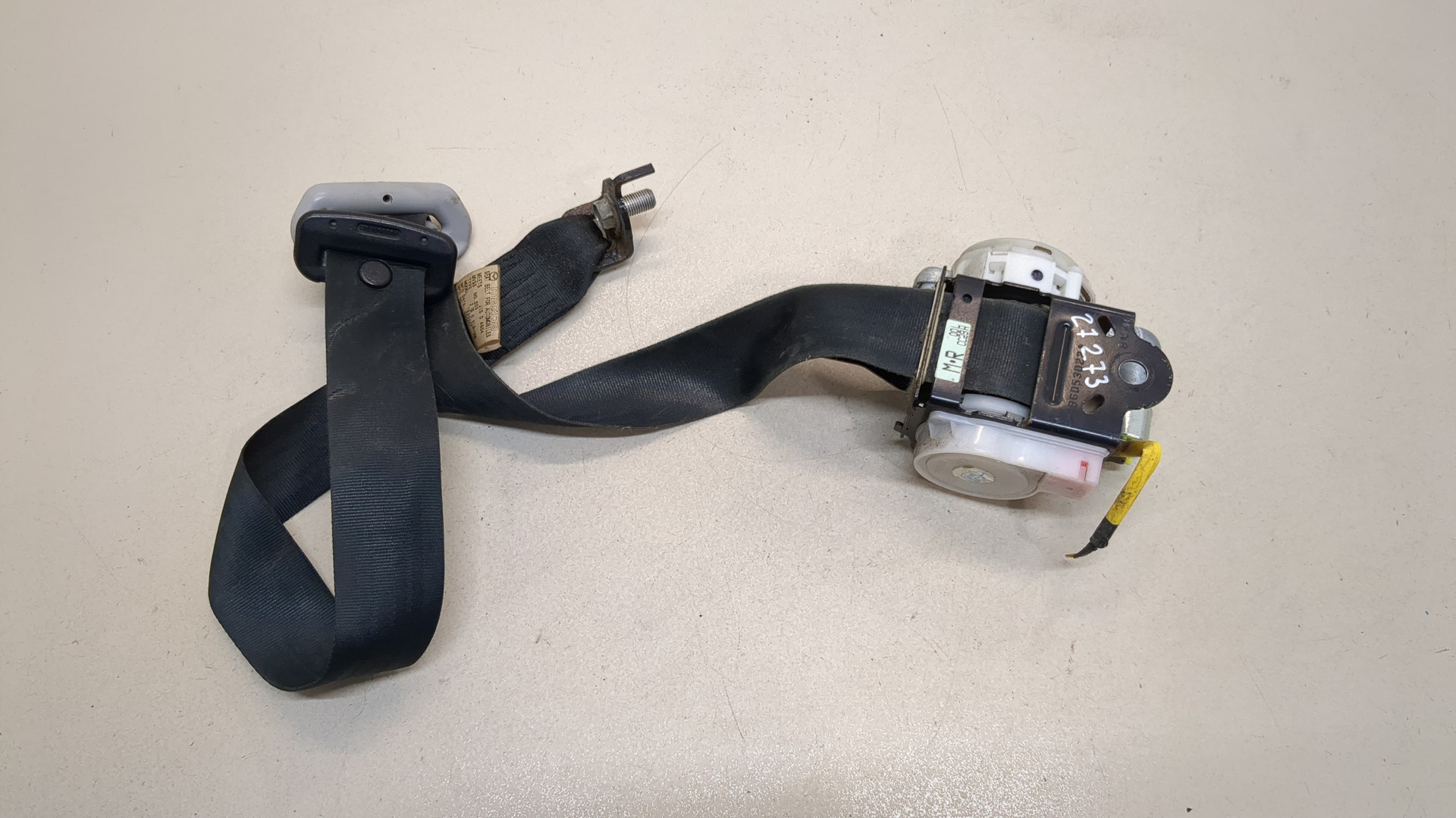 Ремень безопасности