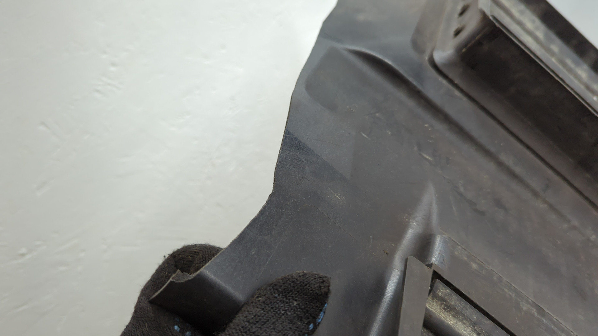 Жалюзи (воздуховод) бампера переднего