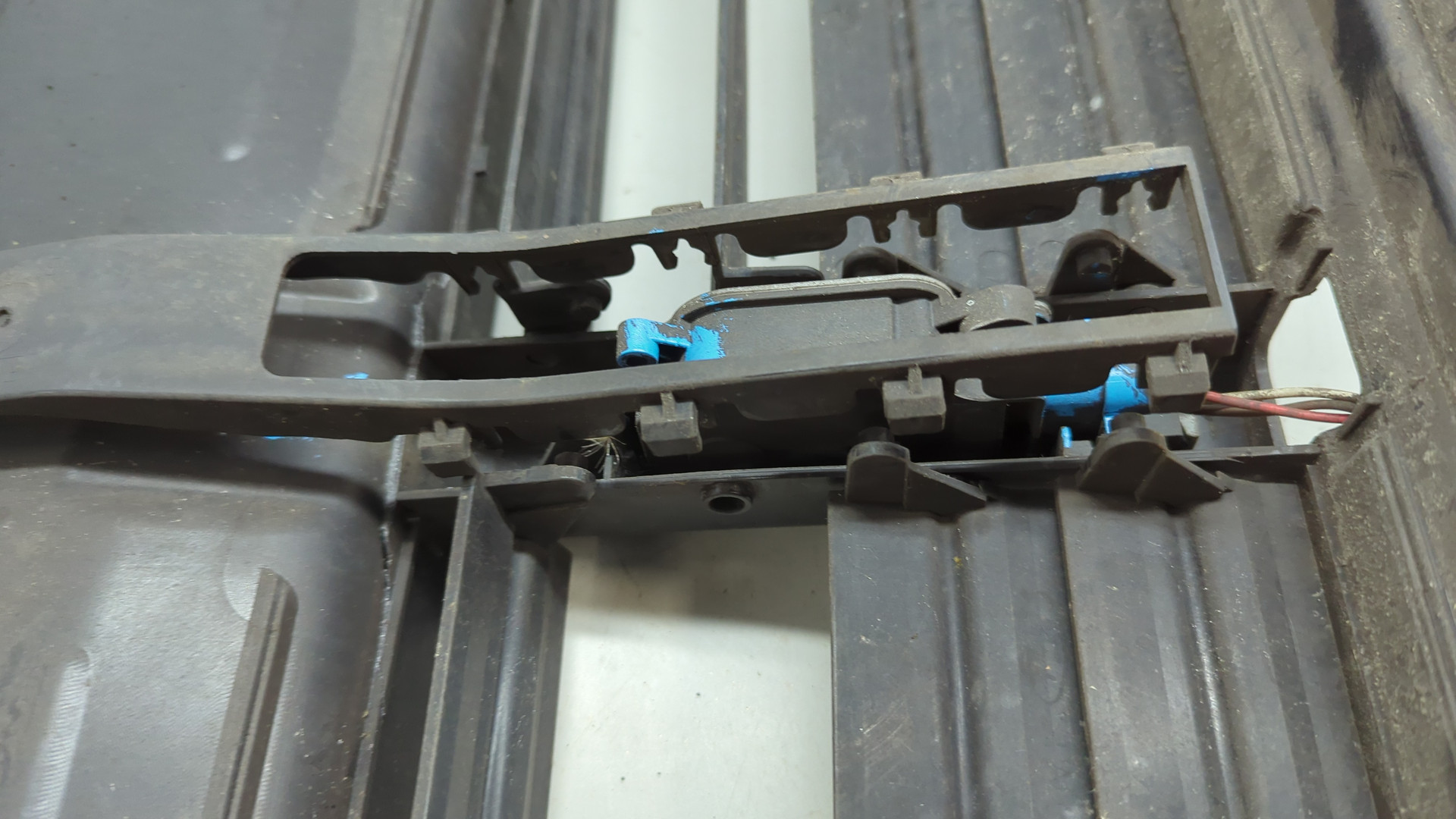 Жалюзи (воздуховод) бампера переднего