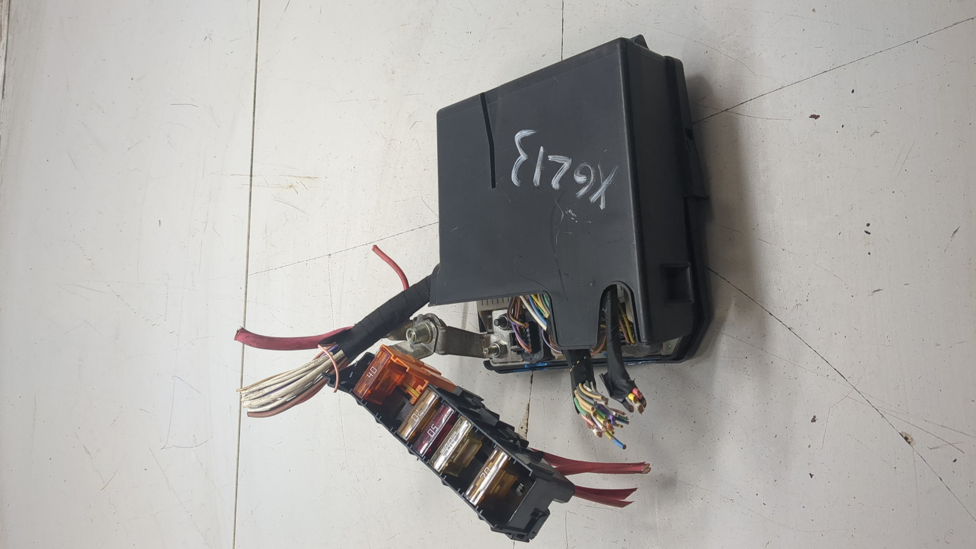 Блок предохранителей